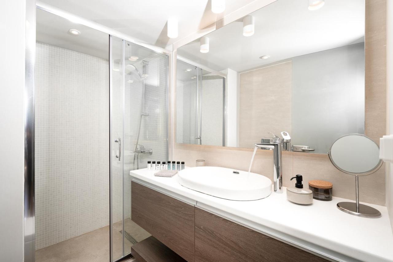 Blue Avra Apartment By A&D Properties Pórto Ráfti Kültér fotó